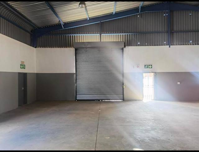 INDUSTRIAL PROPERTY TO RENT IN SILVERTON